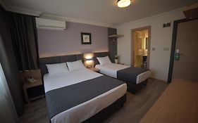 Helen Hotel